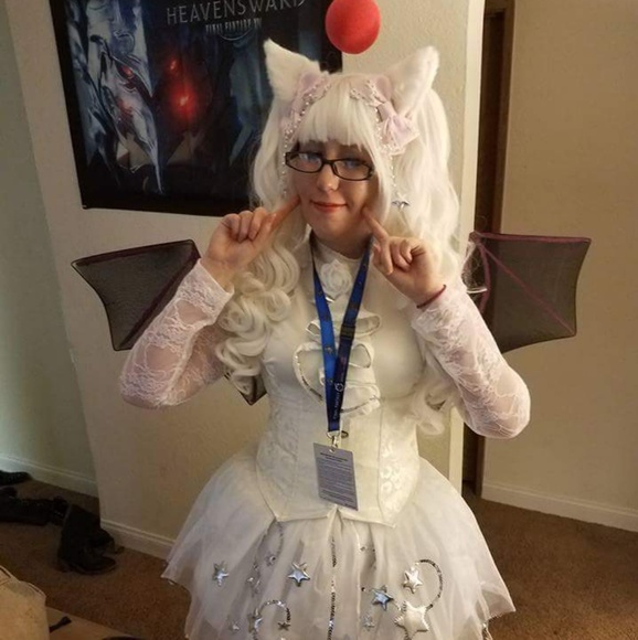 Meet your Posher, Kara - Picture 3 of 4